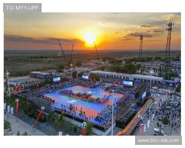 草原村排促牧民回归 周末返乡打球成新潮流 草原村排促牧民回归 周末返乡打球成新潮流