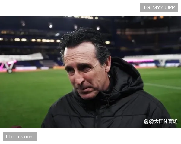 续约进展：阿斯顿维拉与主帅埃梅里就续约展开谈判，其战术体系受高层认可